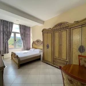 Latifi Hotel